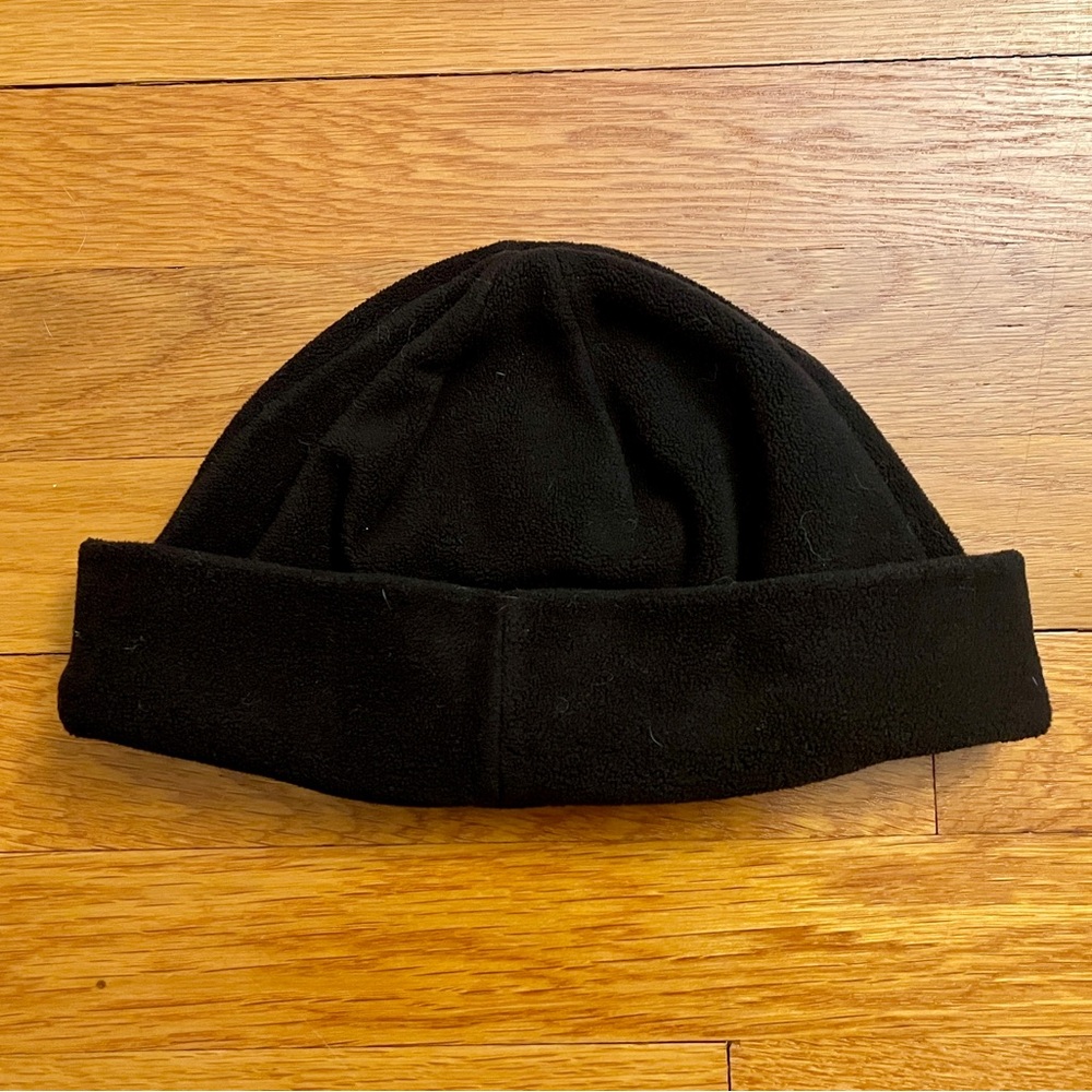 Black fleece beanie